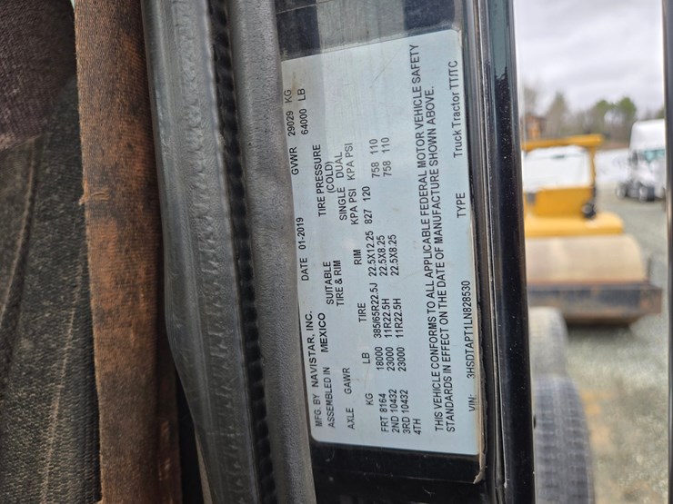 2019-international-hx620-image-88