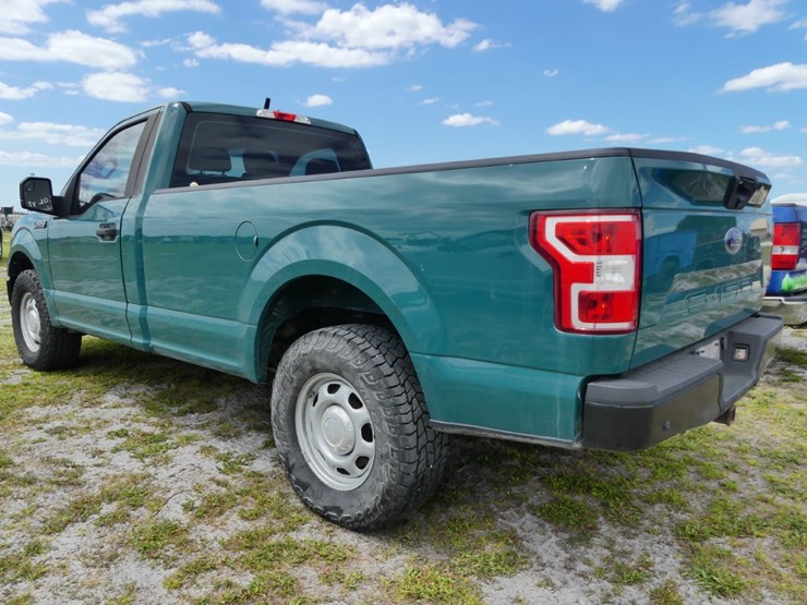 2019-ford-f150-xl-image-4