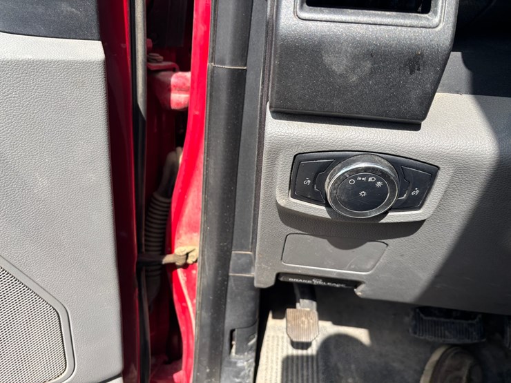 2017-ford-f350-image-41