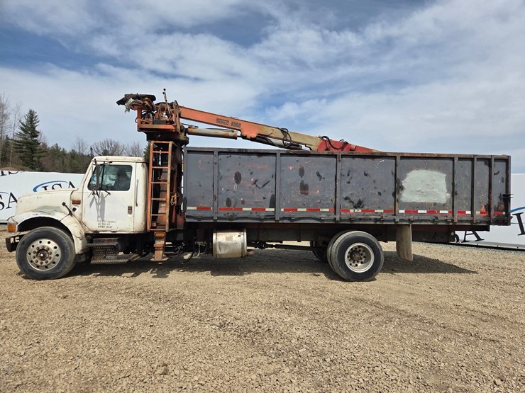 1990-international-4900-image-2