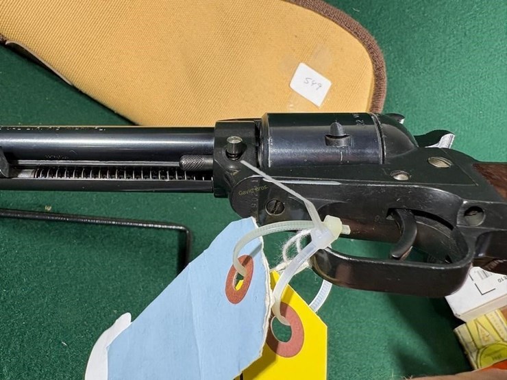 fie-model-tex-22-revolver-22-cal-6"-barrel-image-12