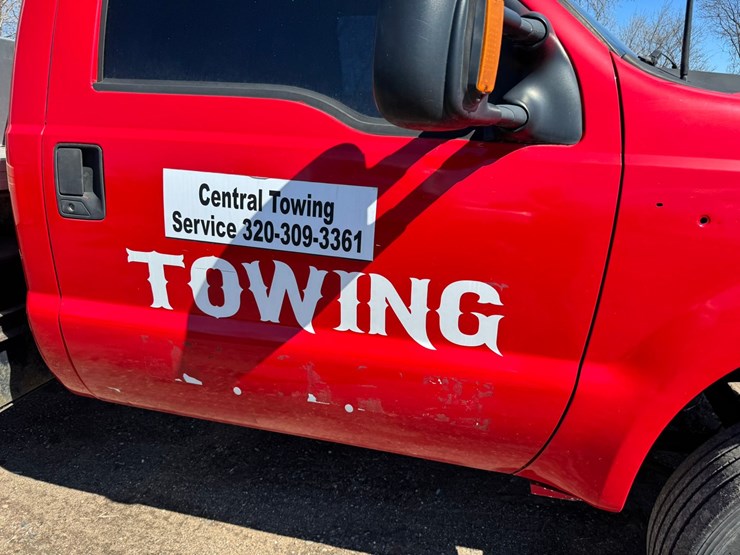 1999-ford-f550-image-18