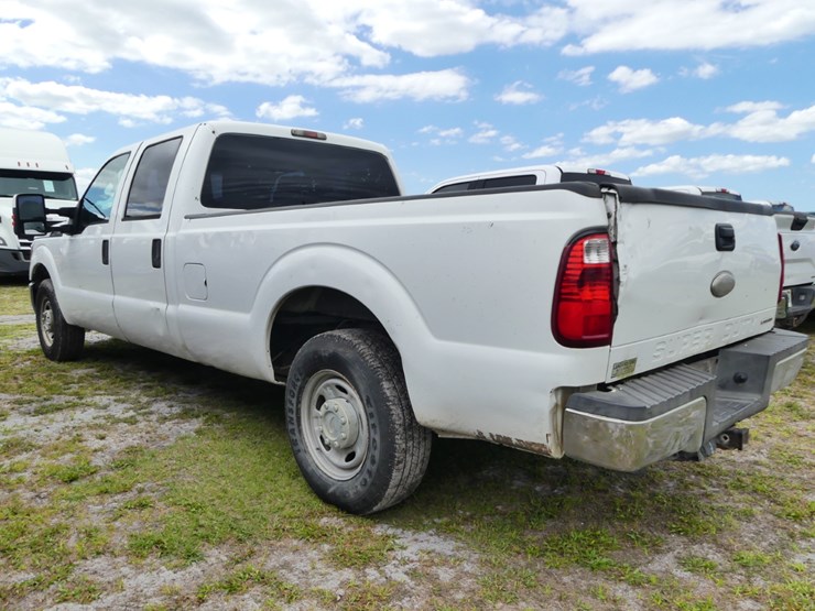 2012-ford-f250-xl-image-4