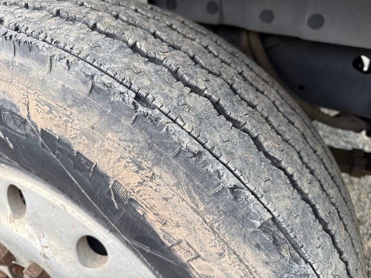 1990-international-4900-image-85