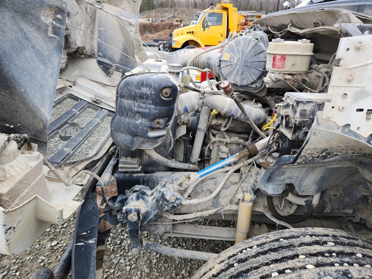 2006-ford-f650-image-13