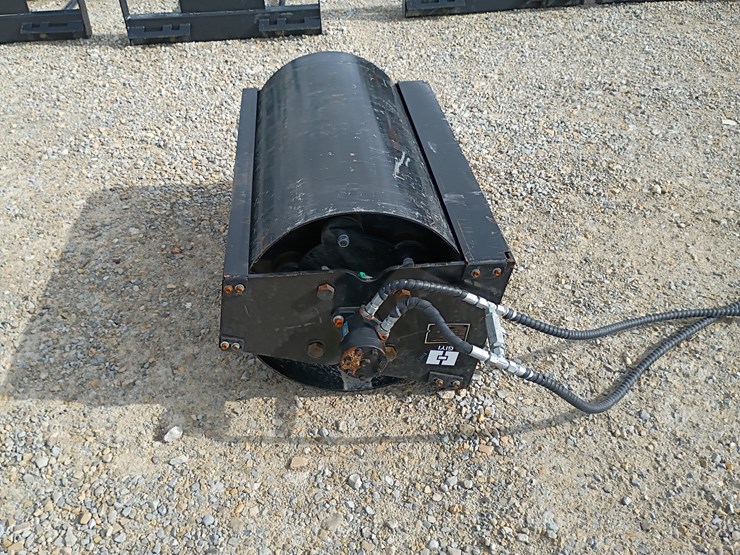 #23936-•-roller-mini-skid-steer-attachment-image-3