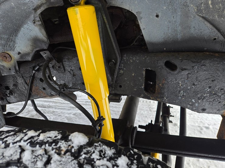 2001-ford-f350-image-25