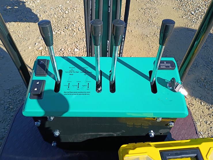 2026-cfg-industry-mh12rx-image-13