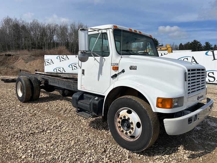 2000-international-4700-image-7