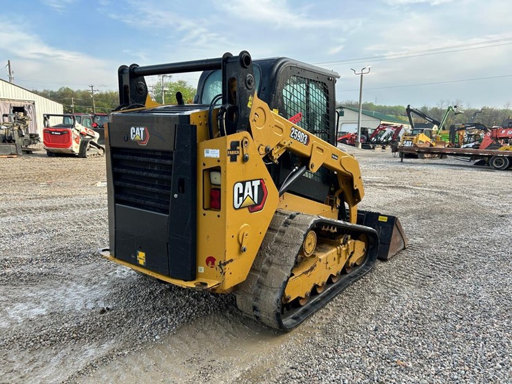 2019-caterpillar-259d3-image-4