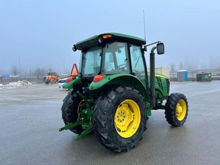 2016-john-deere-5085e-image-5