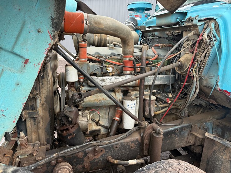 #1056-•-1989-mack-quad-axle-dump-truck-image-21