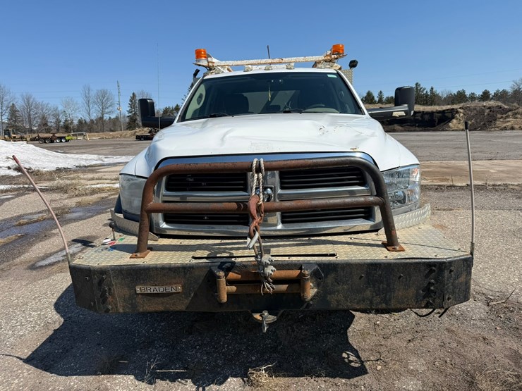 #1065-•-2013-ram-5500-heavy-duty-service-truck-image-8