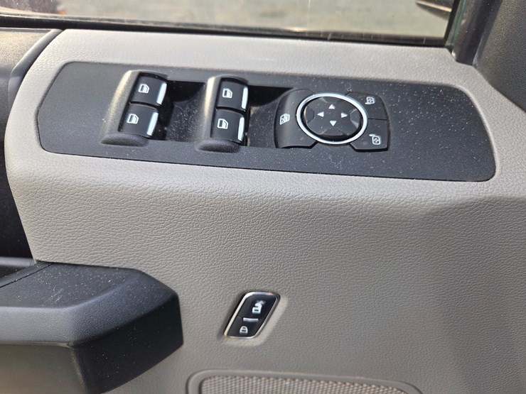 2018-ford-f550-xl-image-72