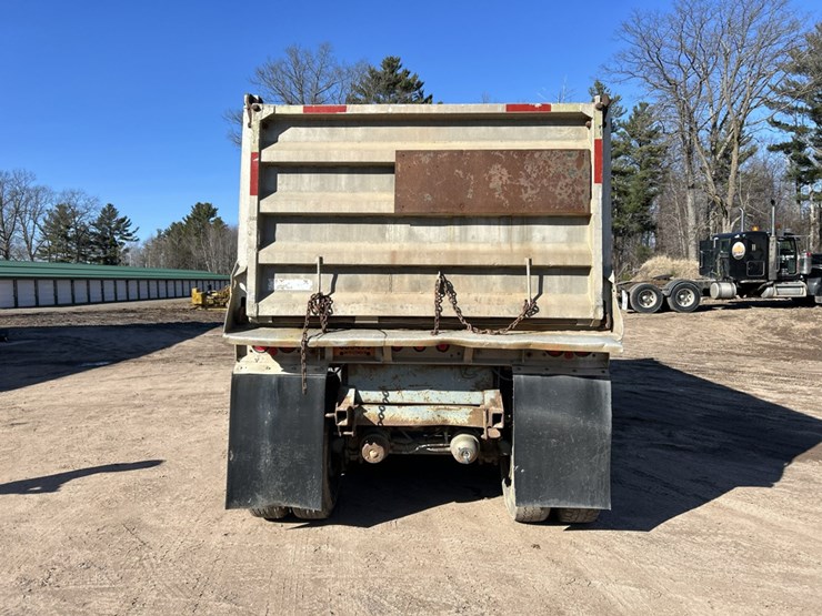 axle-end-dump-image-4