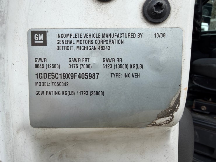 #1048-•-2009-gmc-c5500-specialty-service-truck-image-61