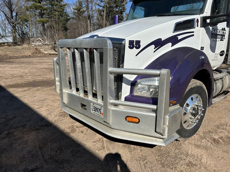 2020-kenworth-t880-image-9