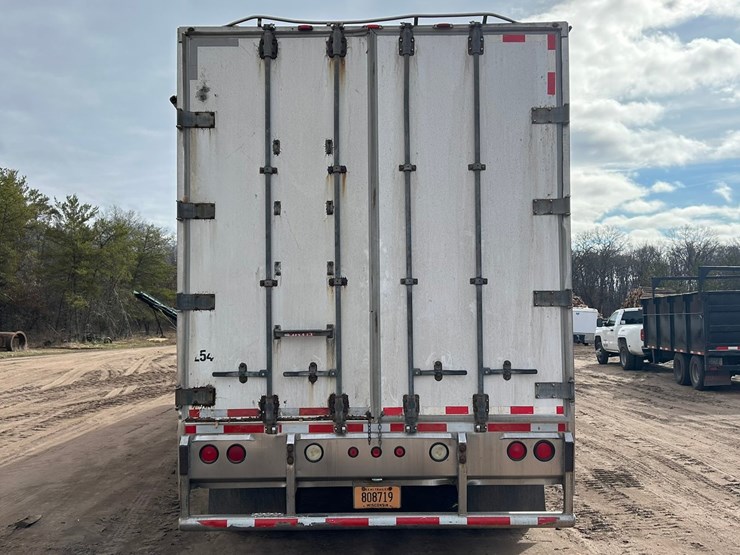 2000-wilkens-walking-floor-image-4