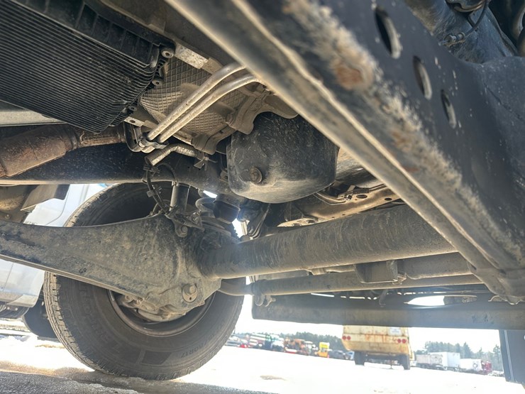 2020-dodge-3500-image-59