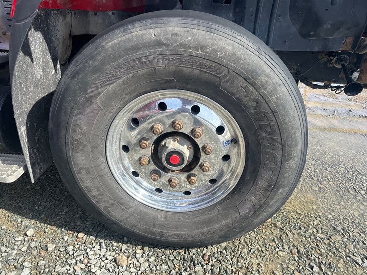 2012-international-7600-image-74