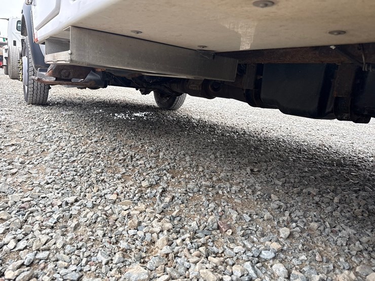 2015-ford-f550-image-68