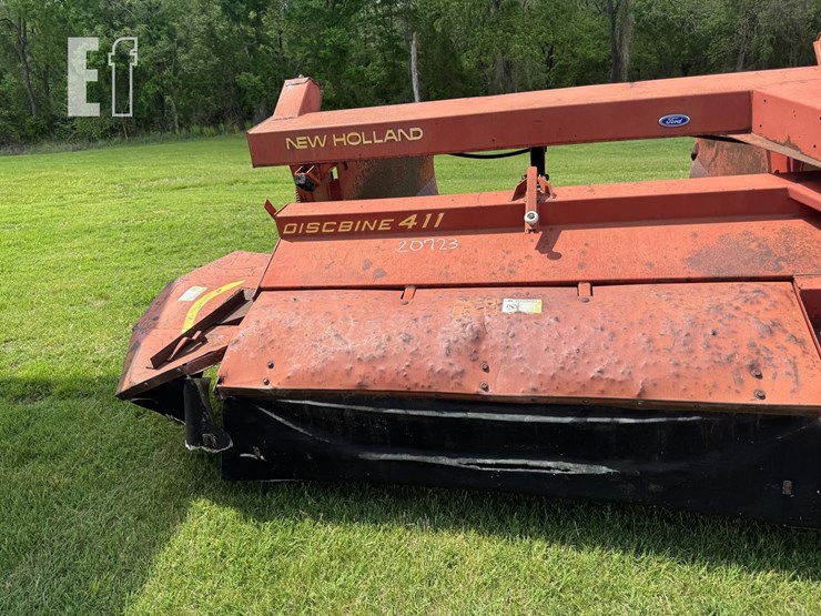 new-holland-1411-image-5