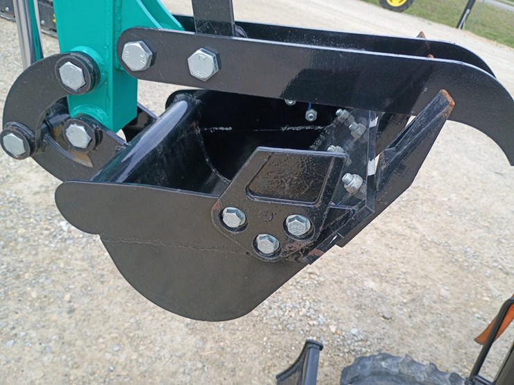 #24169-•-2025-agt-mh13rx-mini-excavator-image-22