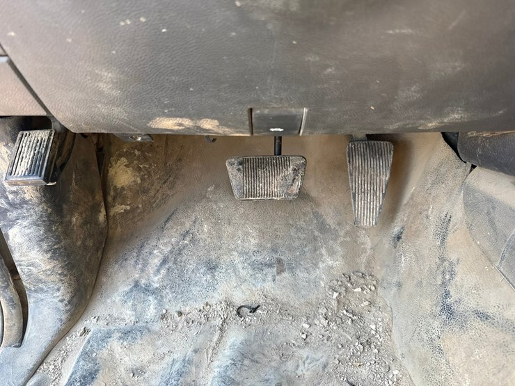 #1065-•-2013-ram-5500-heavy-duty-service-truck-image-24