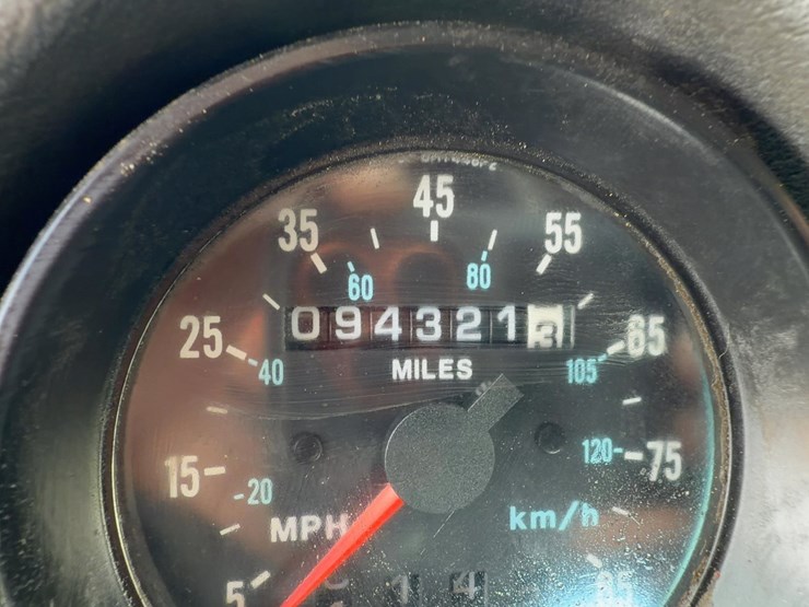 1998-mack-rd690s-image-33