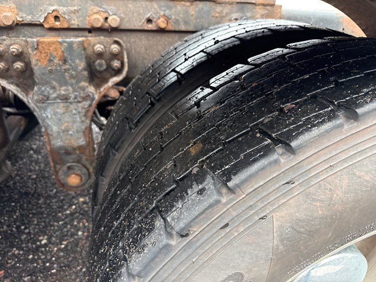 2020-kenworth-t800-image-76