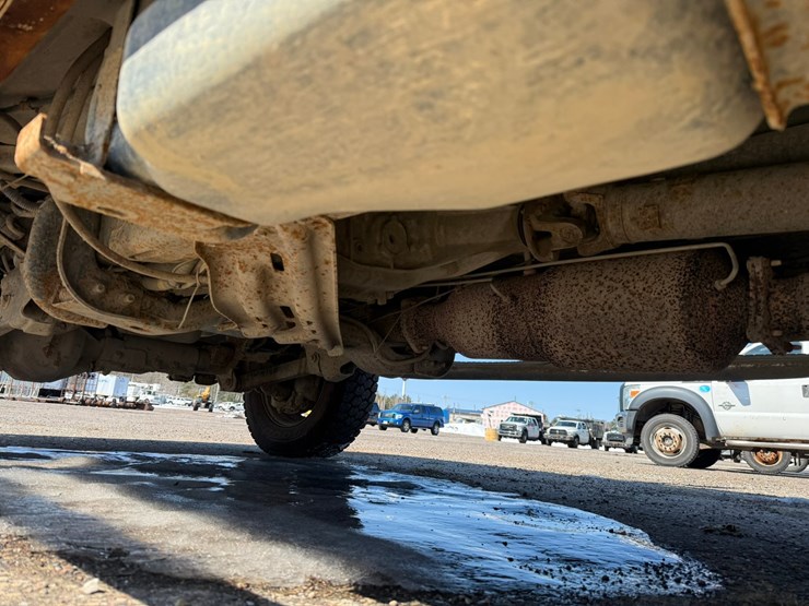 #2047-•-2012-ram-5500-heavy-duty-4x4-service-truck-image-31