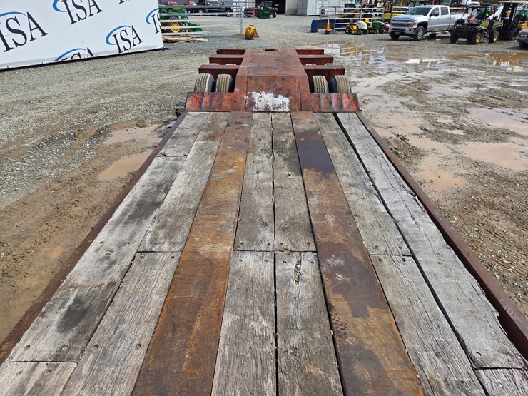 1975-massey-ferguson-8-image-32