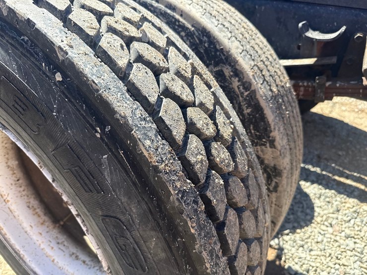 2000-international-4700-image-46