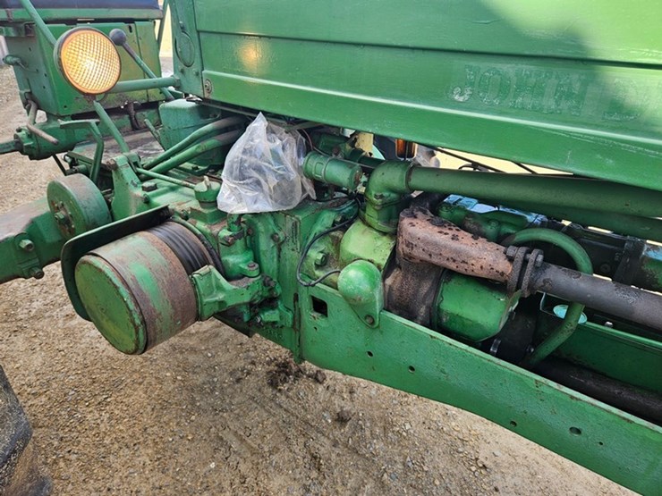 john-deere-50-image-17