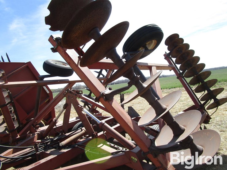 international-490-image-13