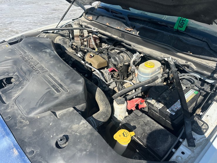 2020-dodge-3500-image-48