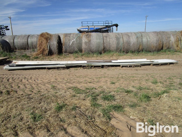 white-sheet-metal-siding-panels-image-2
