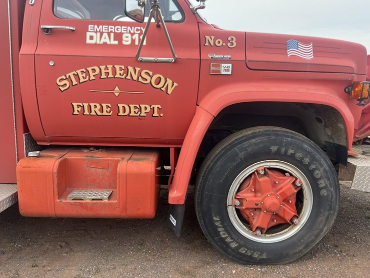#1148-•-1980-gmc-v-8-fire-truck-image-47