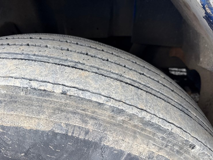 1999-international-4900-image-84