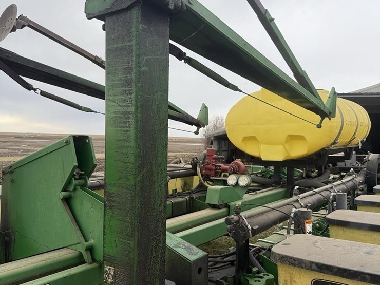 1997-john-deere-1770-image-15