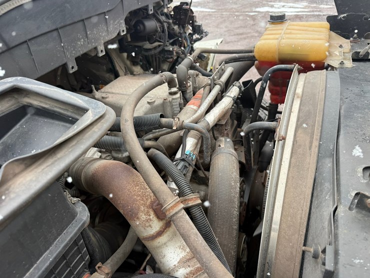 2013-international-4400-sba-image-54