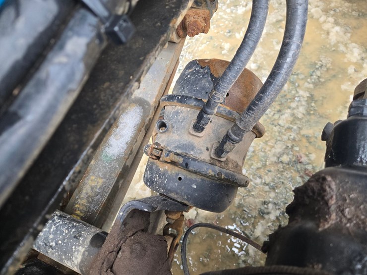 2006-caterpillar-c15-image-47