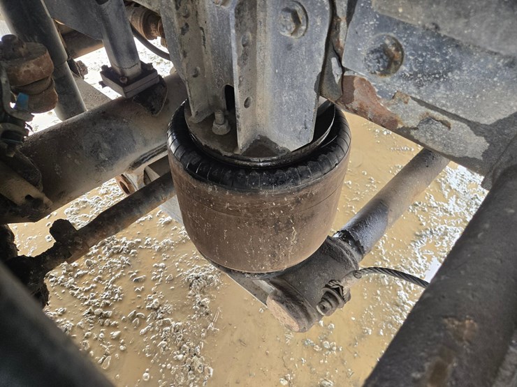 massey-ferguson-8-image-96