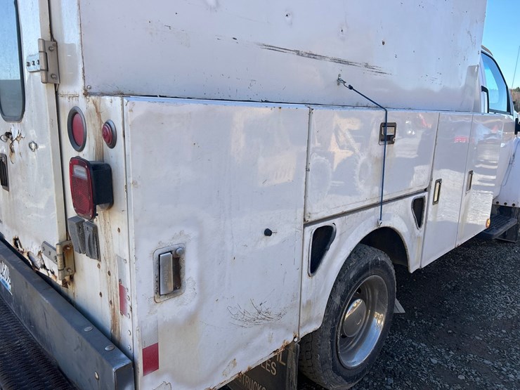 2008-chevrolet-kodiak-c4500-image-32