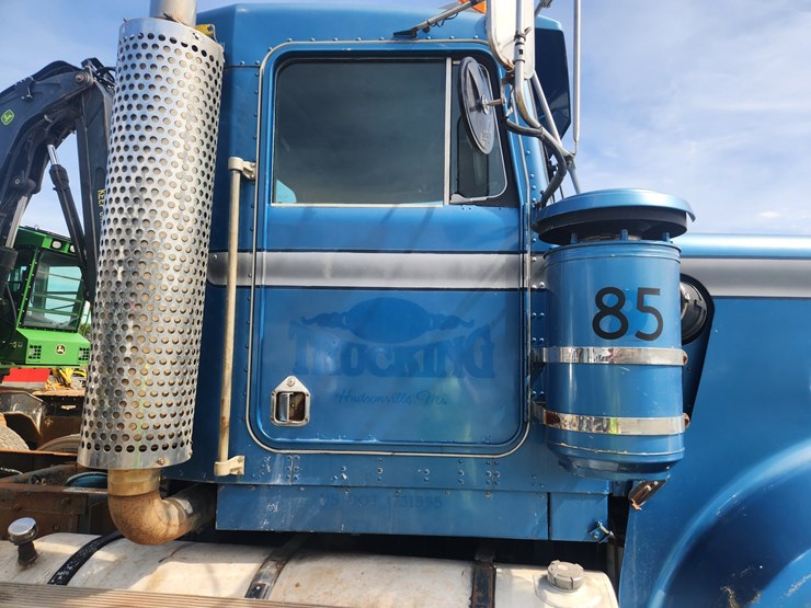 1985-kenworth-w900-image-24