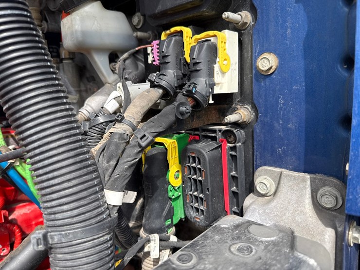 2019-kenworth-t680-image-12