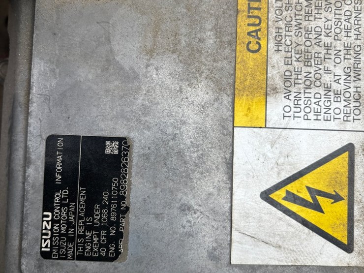 2005-gmc-t7500-image-93