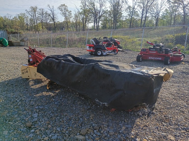 new-holland-616-image-2