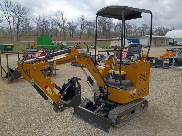 #23947-•-2025-agt-h15r-mini-excavator-image-8
