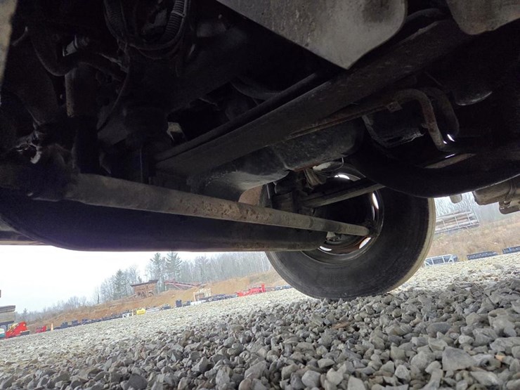 2013-international-durastar-4300-image-56